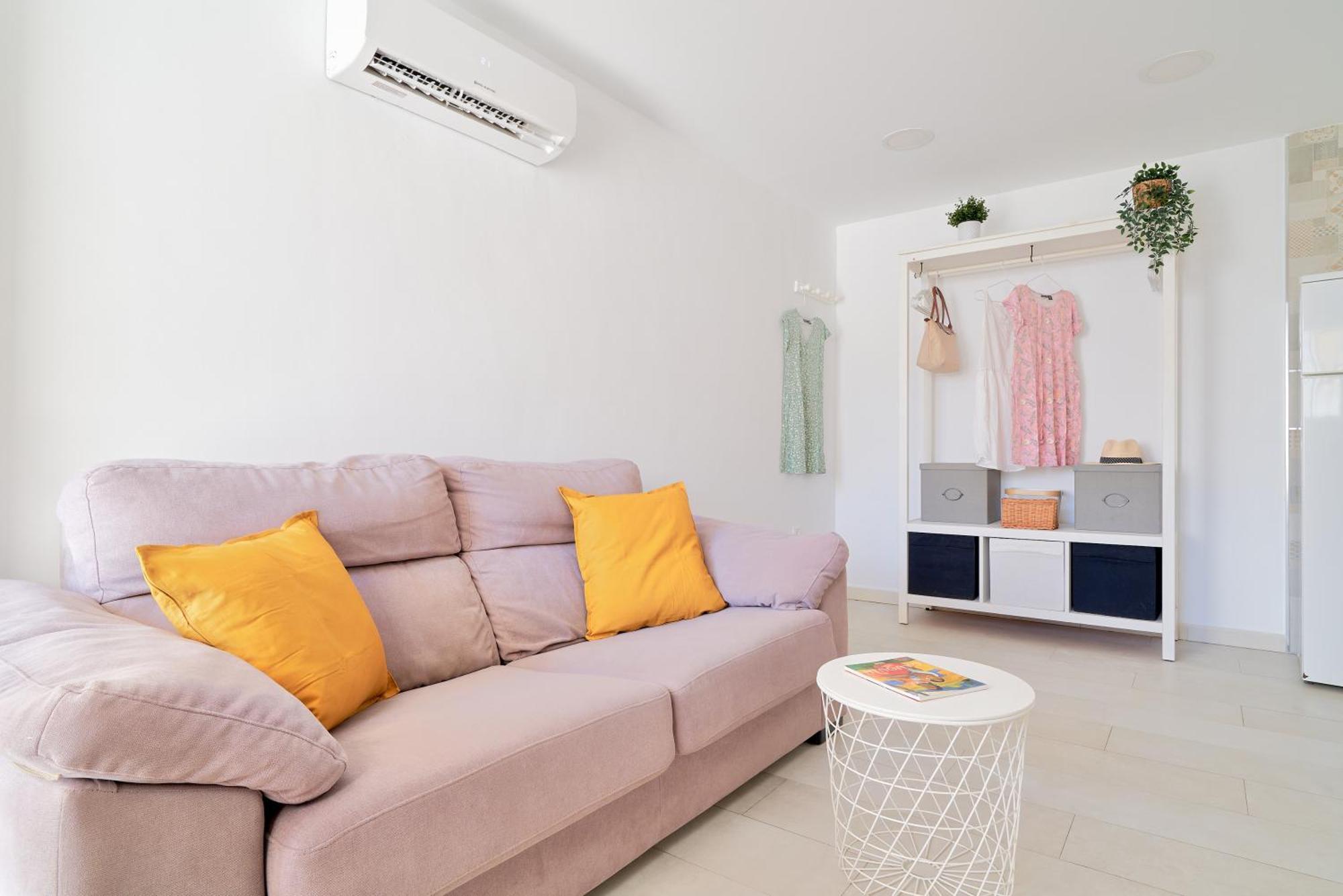Romantico Estudio En La Playa De Pedregalejo By Alterhome Malaga Exterior photo