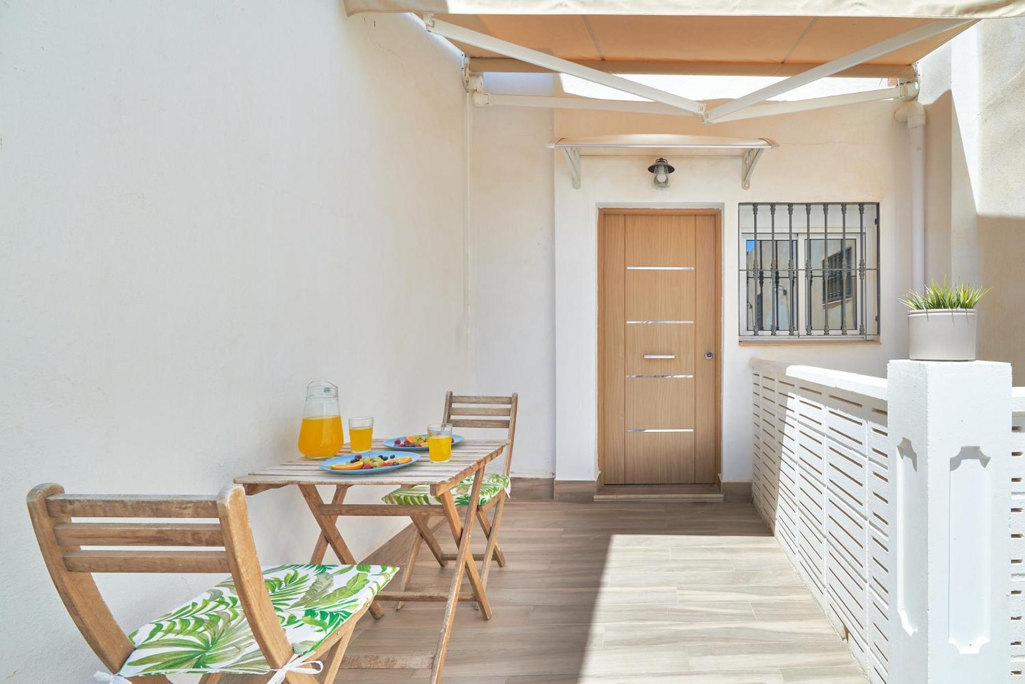 Romantico Estudio En La Playa De Pedregalejo By Alterhome Malaga Exterior photo