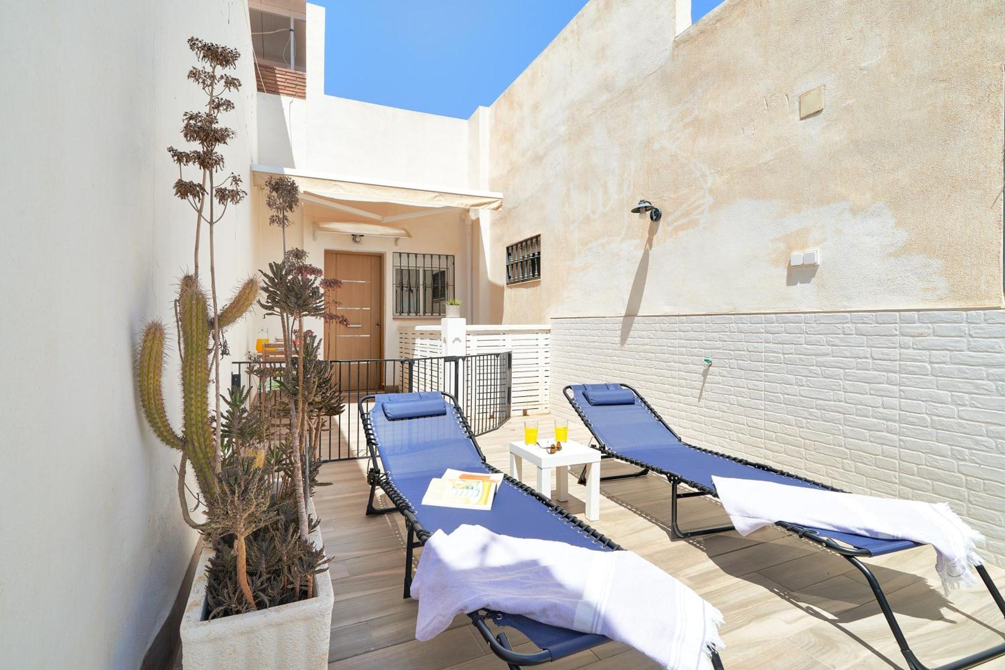 Romantico Estudio En La Playa De Pedregalejo By Alterhome Malaga Exterior photo