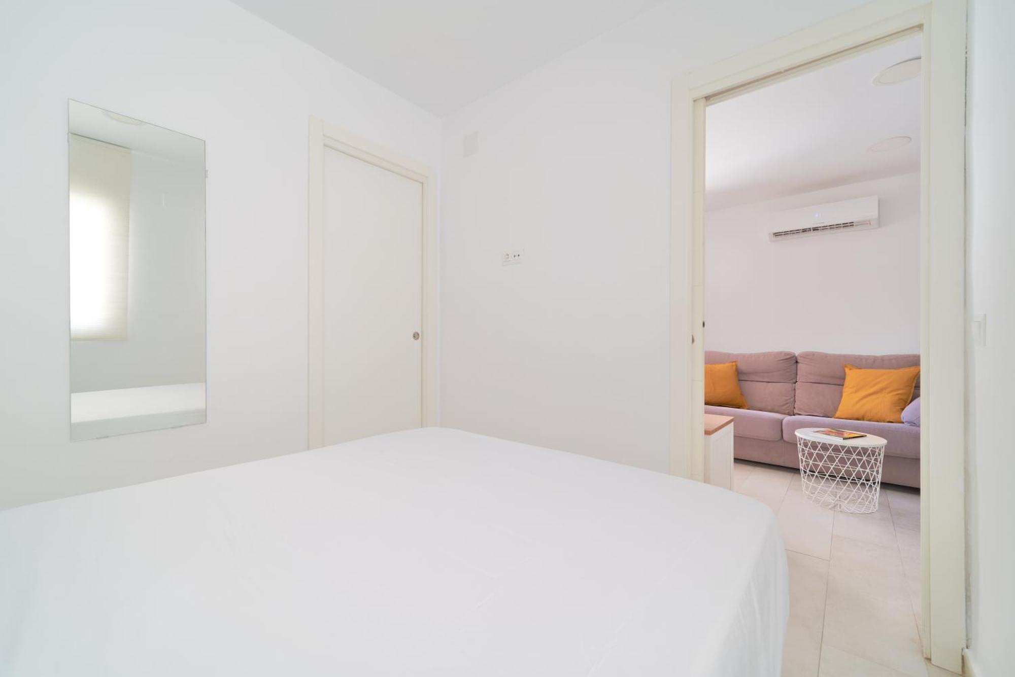 Romantico Estudio En La Playa De Pedregalejo By Alterhome Malaga Exterior photo